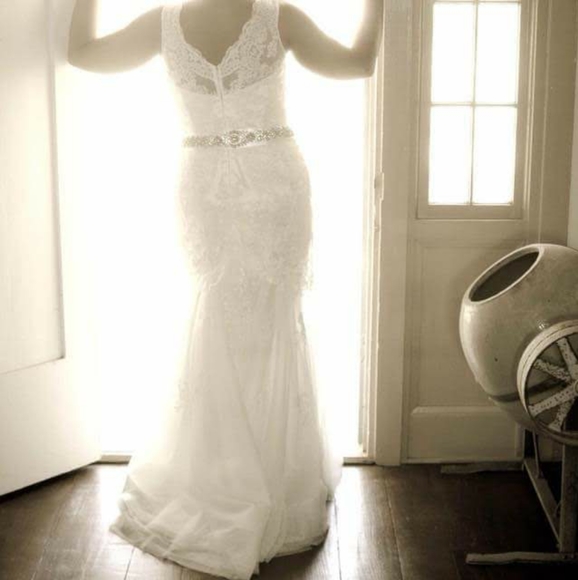 👰👗Lace Trumpet/Mermaid Wedding Dress - Picture 3 of 9